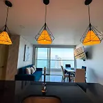 Moderno Apartamento Frente Al Mar