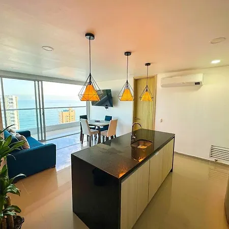 Moderno Apartamento Frente Al Mar Apartamento
